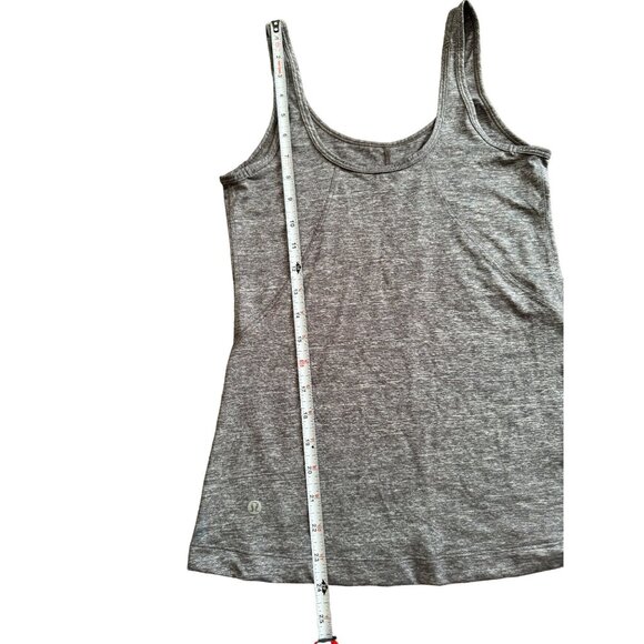 Lululemon Womens Tank Top Size 4 Silver Gray‎ Sleeveless Scoop Neck Yoga Active - Picture 4 of 5